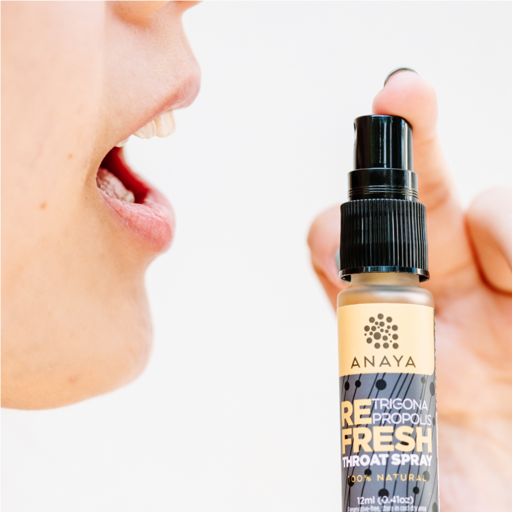 Trigona Propolis Spray in use